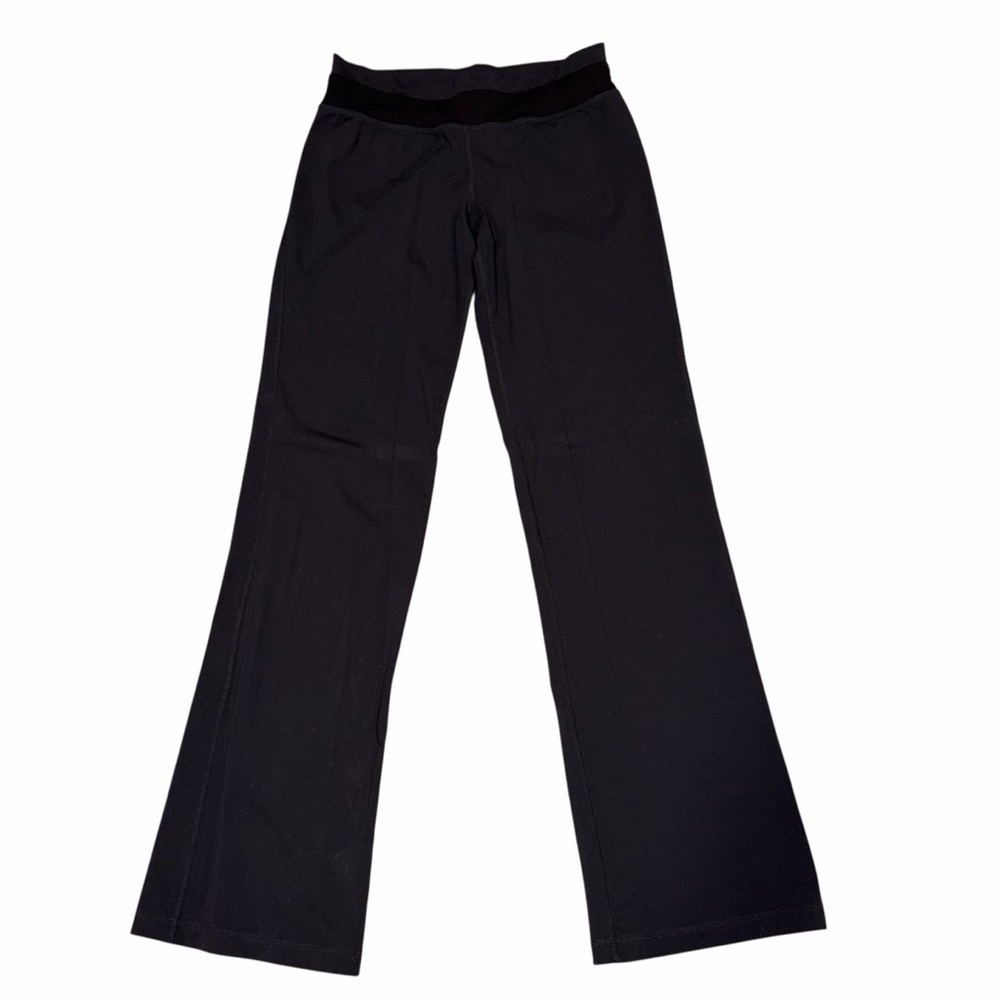 Patagonia Black Flare Leg Pliant Pants Leggings Yoga Pants size Medium